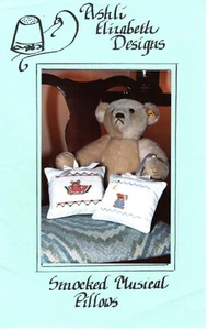 ""Smocked Musical Pillows" ©1989 Ashli Elizabeth Designs Sewing Craft Pattern - Picture 1 of 5