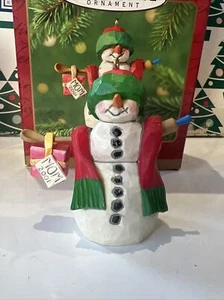 Mum Mom 2001 Christmas Tree Hallmark Keepsake Ornament New In Box - Picture 1 of 16