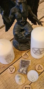 Emergency Witch Altar Travel Altar Portable Altar Pyrography Runes Pentagram - Picture 1 of 4
