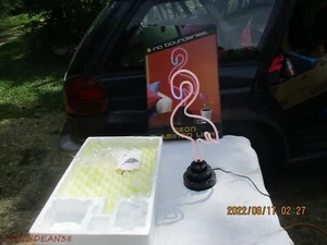 No Boundaries Spencers Gift Neon Flamingo Light Rare Discontinued 18” Tall & BOX - Picture 1 of 6