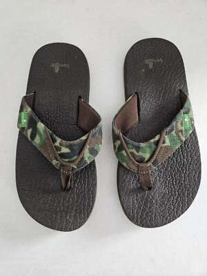 Sanuk Kids XL 3/4 Camo Recycled Material Flipflops - Image 1 of 4