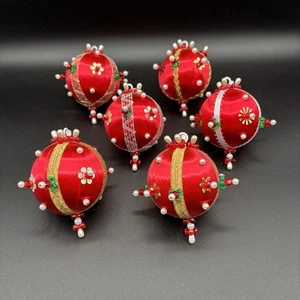 6er Set Vintage Perlen Satin Stecknadel Weihnachtsschmuck rot - Bild 1 von 6
