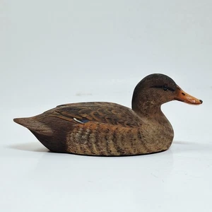 Handpainted MALLARD HEN 5" DUCK DECOY Signed R MORROW 1983 - FREE SHIPPING - Picture 1 of 11