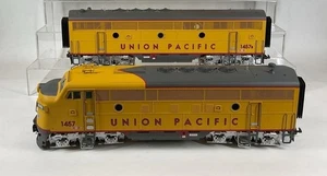 USA Trains Union Pacific 1457A/1457B G Gauge F3 AB Diesel Locomotive - Picture 1 of 5