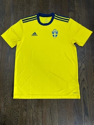 Camiseta de fútbol Adidas Suecia para hombre M amarilla azul AEROREADY 2020-2022 Home Kit Foto 1 de 4