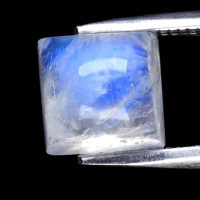 💎 1.70ct Square Cabochon Natural Rainbow With Luster Moonstone - Africa Gem - Image 1 of 4