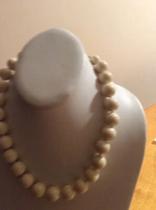 NWT Carolee white knotted bead necklace 19" M345 - Picture 1 of 7