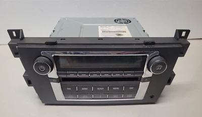 2006-2011 Cadillac DTS Radio Receiver CD Player 25849388 used oem - Image 1 of 4