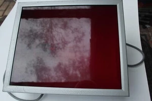 KODAK 10X12 SAFELIGHT HOUSING WITH LIGHT RED FILTER WITH CHAINS - Picture 1 of 3