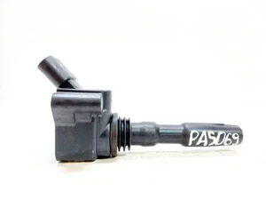 Volkswagen PASSAT B8 2020 High voltage ignition coil 04E905110M EVA13949 - Picture 1 of 4