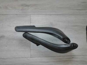 Staffe supporto cupolino Piaggio X9 500 - Picture 1 of 2