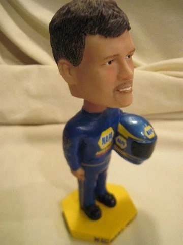 Michael Waltrip #15 NAPA Racing Bobble head Cover