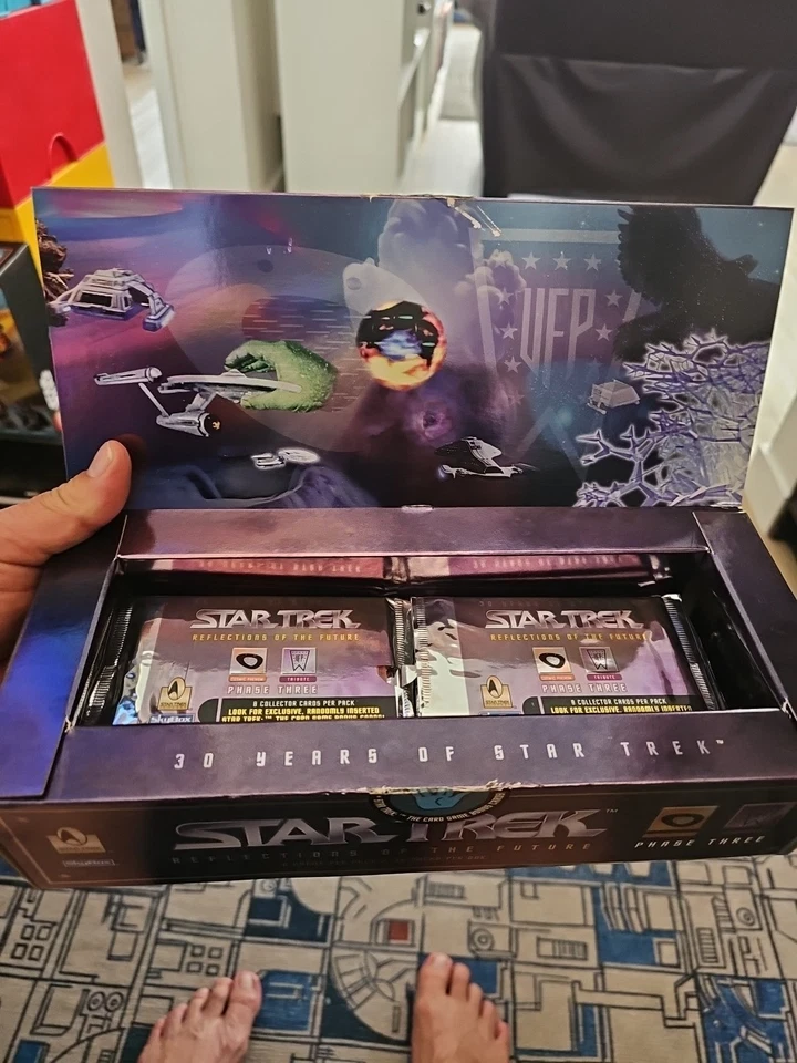 1995 30 Years of Star Trek Phase Three Reflections of the Future. 36 Packs - Image 1 of 4
