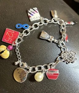 Avon Charm Bracelet 125 Year Anniversary Limited Edition NEW Silver Tone PC - Bild 1 von 2
