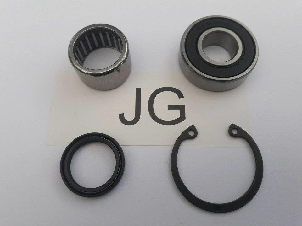 VESPA PX PE EFL 20mm FRONT HUB DRUM BEARING KIT ( OIL SEAL CIRCLIP) - Image 1 of 1