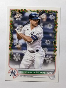 GIANCARLO STANTON 2022 TOPPS HOLIDAY #HW102 YANKEES - Picture 1 of 2