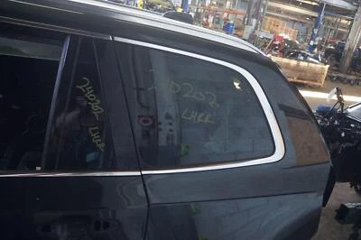 Panel de vidrio ventana cuarto lado conductor trasero izquierdo OEM 32206899 Volvo XC90 16-23 Foto 1 de 4