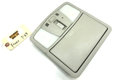 Luz domo delantera Infiniti QX56 2011-2017 OEM. Foto 1 de 4