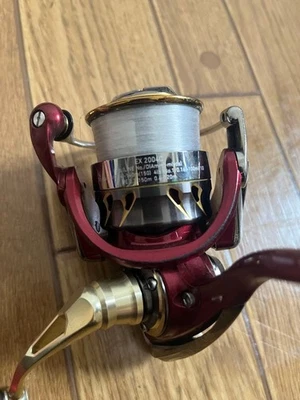Daiwa Gekkabijin EX2004C Spinning Reel no Box US Customs Fees - image 1 of 4