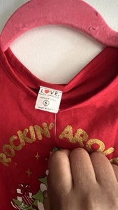 Girls' size 6 short-sleeved t-shirt, vanilla red & coconut Christmas - Picture 1 of 4