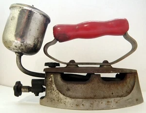 All British Pumpless Iron  Manufactured by  Handi Works Brisbane  c.1932 - 1950s - Picture 1 of 12