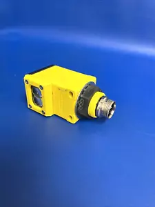 USED Banner Engineering Q45VR2DLQ Photoelectric Sensor 9911A /FAST SHIPPING - Picture 1 of 6