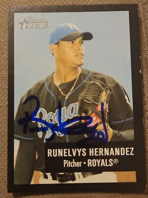 Runelvys Hernandez Signed 2003 Bowman Heritage - Black Thick Card Stock #101  - Image 1 of 2