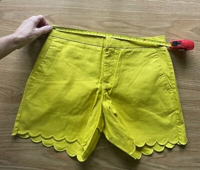 banana republic factory women's yellow shorts, size 2, pockets & scallop hem - Image 1 of 4