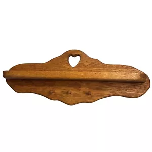 Estante de montaje en pared de roble macizo hecho a mano clavijas de corazón granja rústico núcleo de campo - Imagen 1 de 7