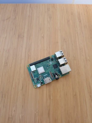 Raspberry Pi 3 B+ - Bild 1 von 2
