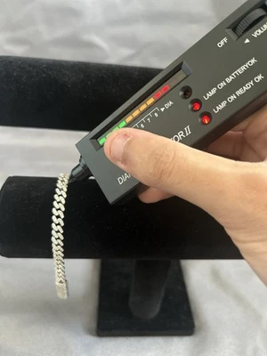 Pulsera de eslabones cubanos de moissanita - Plata de ley 925 - Pasa probador Foto 1 de 4