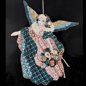 JOAN THOMASSON STITCH GUIDE, EMBELLISHMENTS & PHOTO: SANIBEL ISLAND ANGEL     LF - Picture 1 of 4