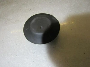Renault Megane 2 mk2 front door hole cover grommet x1 - Bild 1 von 3