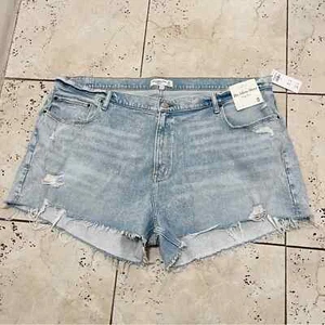 Abercrombie & Fitch Curve Love The Mom Short High Rise - Picture 1 of 12