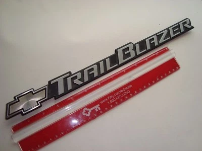 BONITO EMBLEMA CHEVROLET TRAIL BLAZER TAHOE DENALI SUBURBANO SILVERADO CHEVY Foto 1 de 4