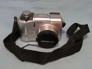 Olympus CAMERA C-740 Ultra Zoom 3.2MP Digital Camera Tested Works. CAMEDIA - Picture 1 of 6
