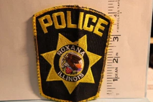 police patch ROXANA POLICE ILLINOIS - Picture 1 of 1