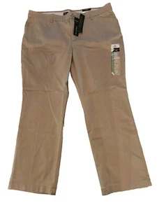 NWT Lee Women's Mid Rise Flex Motion Stretch Tan Straight Leg Pants-18 Petite - Picture 1 of 10
