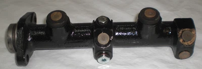 Hauptbremszylinder VW T2 FAG 3xAbg Bulli Bus Transporter Pritsche v70-79 NEU NOS - Image 1 of 4