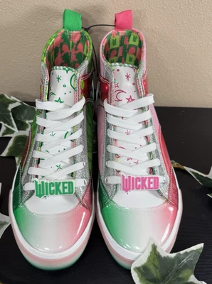 Zapatillas altas con estilo Wicked Movie para mujer talla 7 nuevas con etiquetas Foto 1 de 4