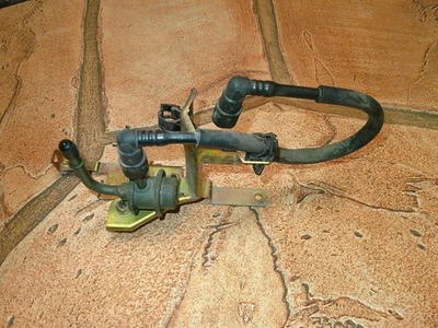 99-05 MAZDA MX-5 MIATA FUEL PRESSURE REGULATOR ASSEMBLY, OEM - Image 1 of 3