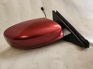 2013 Chrysler 300 PASSENGER side door mirror; heated; manual folding; w/o signal - Picture 1 of 17