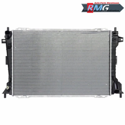 2157 New Radiator For 1998-2002 Ford Crown Victoria 4.6L V8 1999 2000 2001 - Image 1 of 4