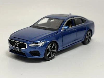 Volvo S90 Bursting Blue LHD 1:32 Scale Tayumo 32100110 - Image 1 of 4