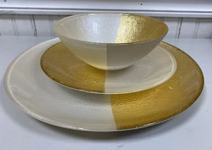 VIETRI Two Tone Glass White & Gold Dinner & Salad Plate & Cereal Bowl NEW - Picture 1 of 8