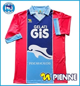 PIENNE MAGLIA DELFINO ROSSA TRASFERTA PESCARA CALCIO (PE/189) - Foto 1 di 5