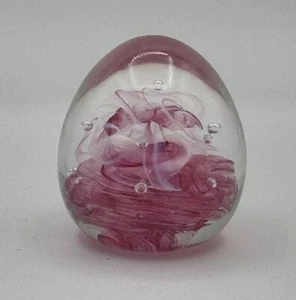 Beautiful Controlled Bubble Pink And White Swirl Paperweight Signed Praxis 1994 - Picture 1 of 7