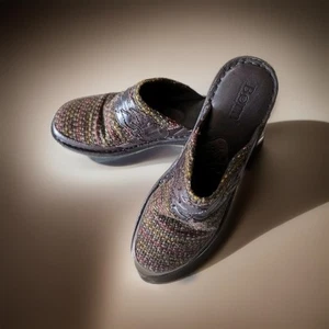 Scarpe zoccoli mules slip on Born Pittina taglia 7M pelle/tweed tessuto zeppa - Foto 1 di 9