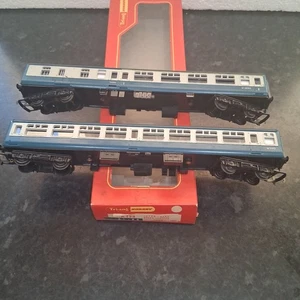 Triang R723 & R722 Inter City Coaches With Lights In 1 Box Ref D26 - Picture 1 of 24