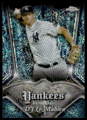 2021 Topps Chrome Pinstriped DJ LE MAHIEU New York Mets #555 - Image 1 of 2